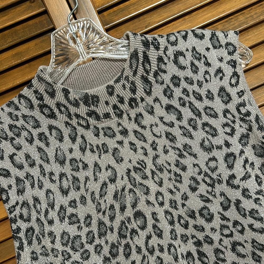 Kathie Lee Gray & Black Metallic Cheetah Sleeveless Knit Top Size XL (16-18)
